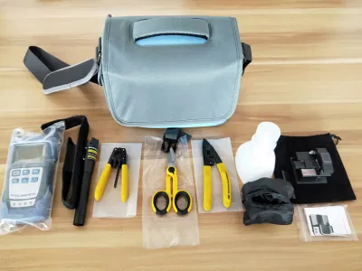 Kit d'outils de terminaison rapide sur le terrain FTTH, sac d'outils à fibres optiques avec couperet Vfl